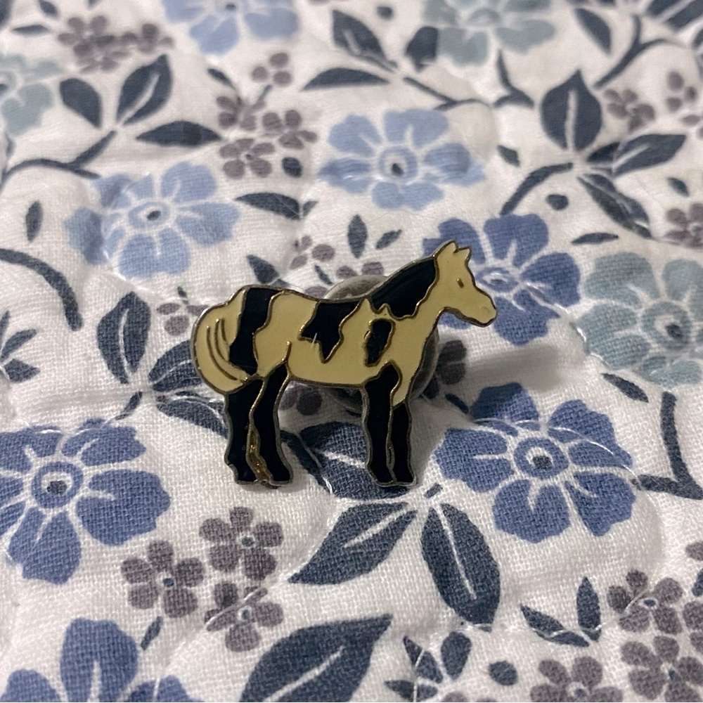 Vintage Little horse pin